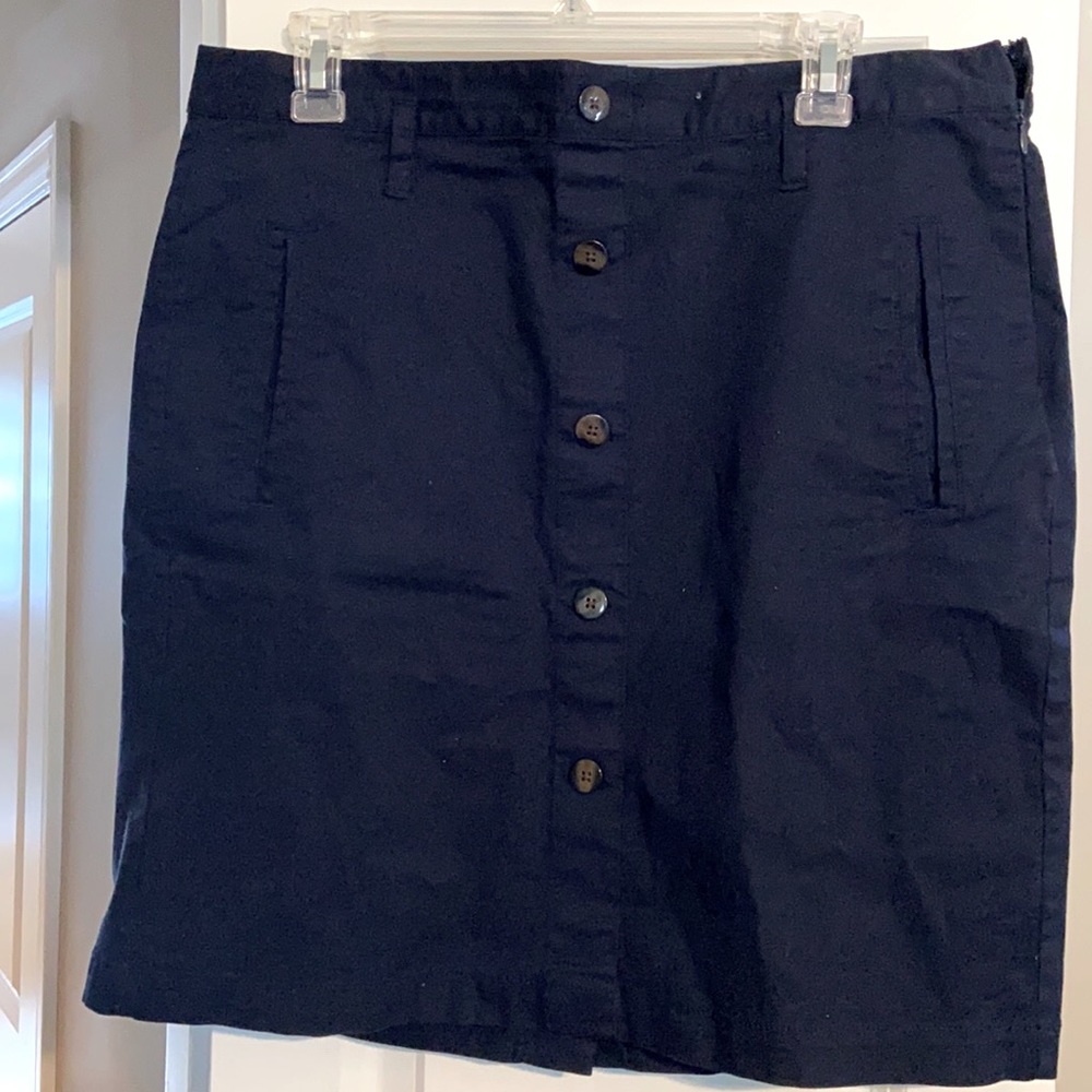 Navy skirt